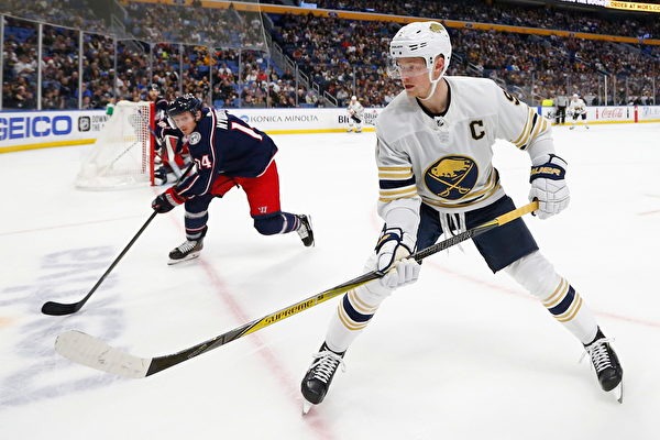 辽宁全场三分25中6，出现了高达23次失误